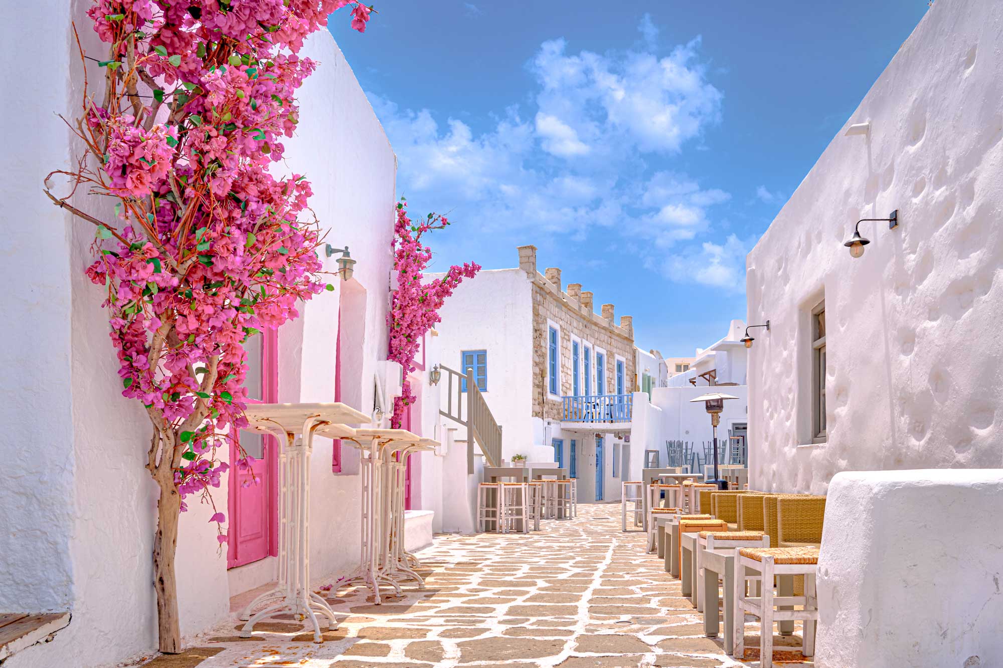 Villa-Collective---Paros_-Whitewashed-villages,-crystalline-coves-and-the-marvel-of-marble-5
