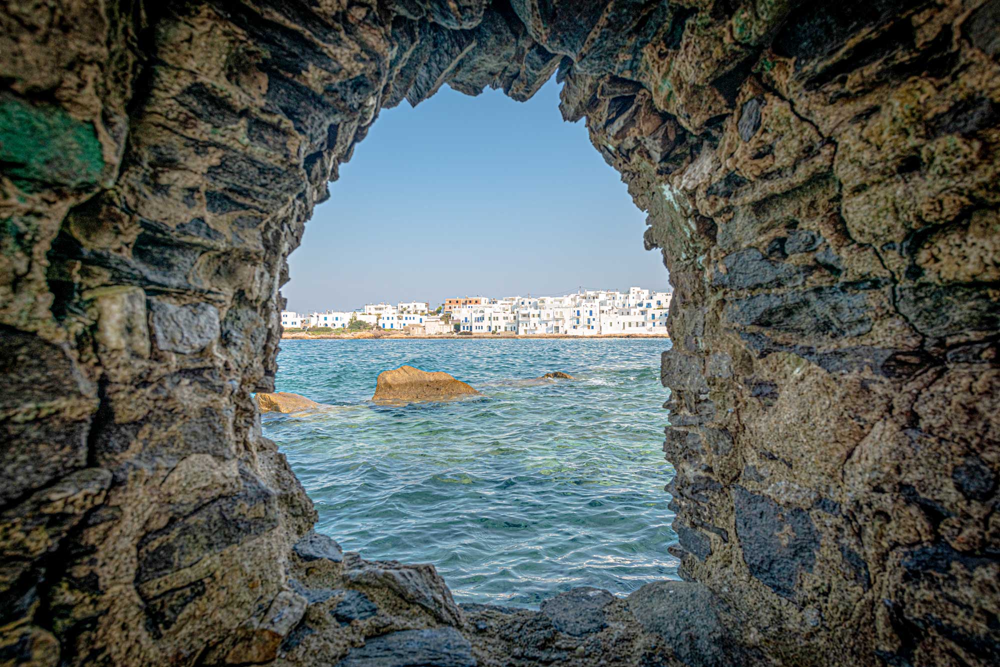 Villa-Collective---Paros_-Whitewashed-villages,-crystalline-coves-and-the-marvel-of-marble-7