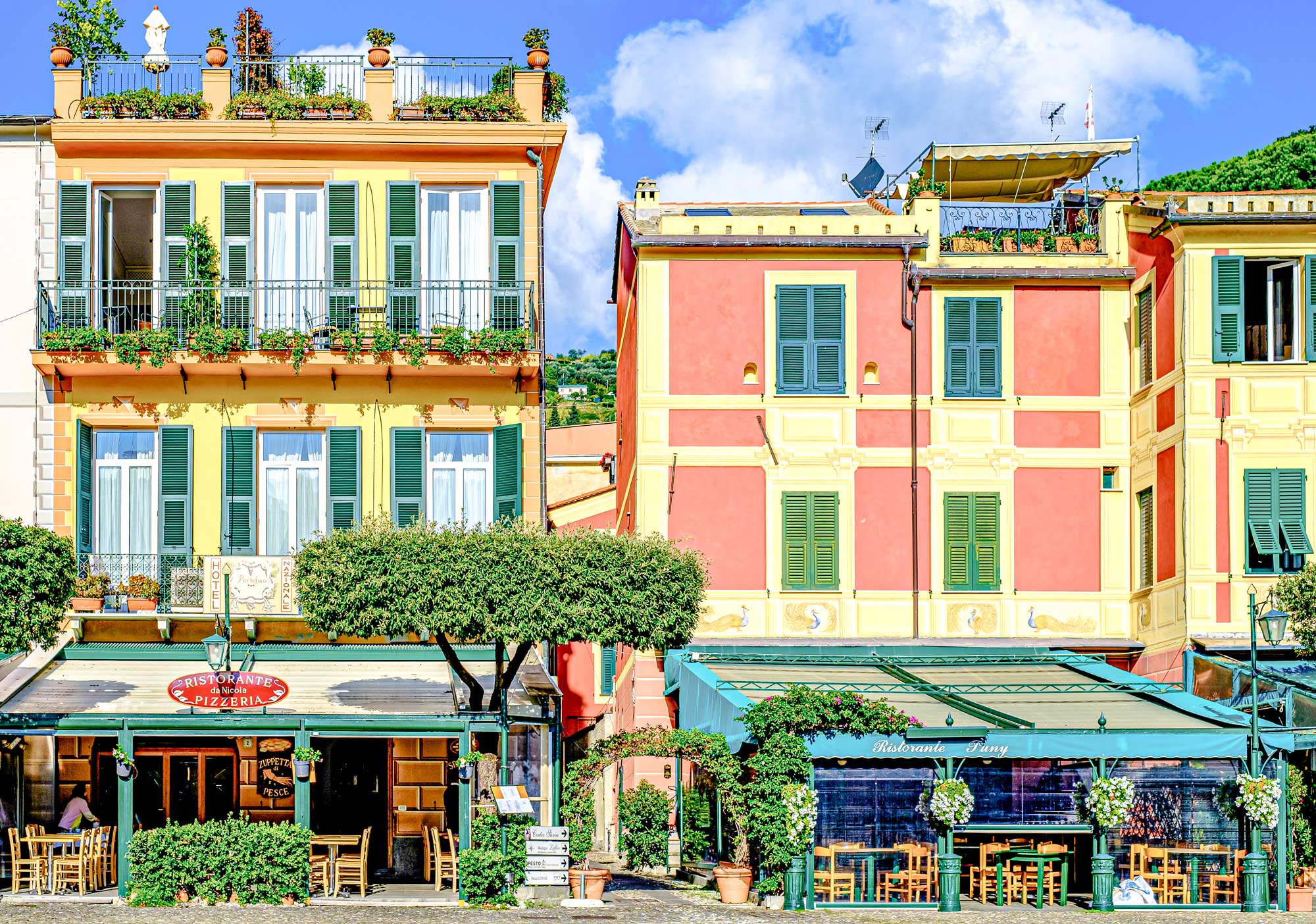 Villa-Collective---PORTOFINO_-A-PASTEL-HARBOUR-AND-THE-ART-OF-LIVING-WELL-9