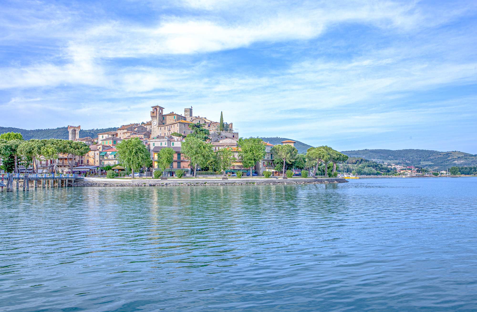 Villa-Collective---UMBRIA_-ITALY’S-GREEN-HEART-IS-FOLDEDWITH-HILL-TOWNS-AND-WINE-SECRETS-10